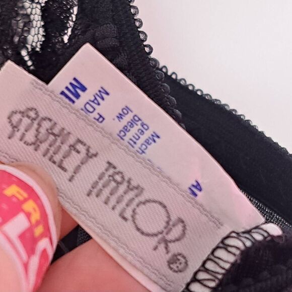 Ashley Taylor Vintage 80s Sheer Flower and Lace One Piece Bodysuit size Medium B - Picture 6 of 7